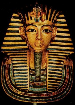 Золотая надгробная маска Тутанхамона
