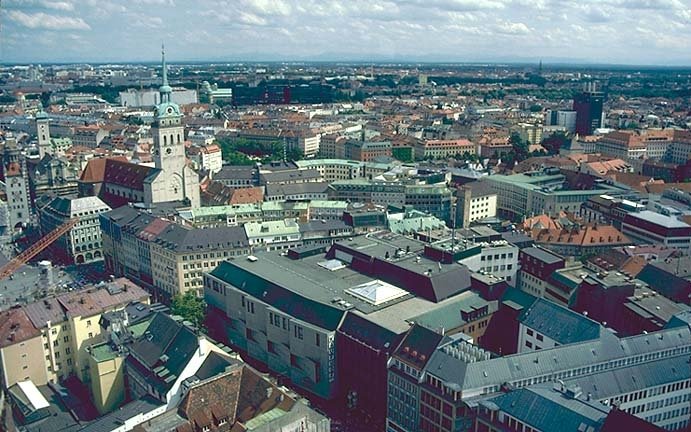 Шпиль церкви Святого Петра