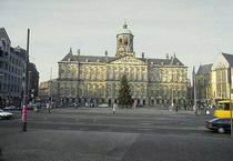 Королевский дворец