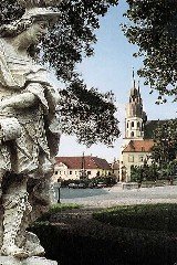 Площадь Св. Николая и кафедральный собор Св. Николая
