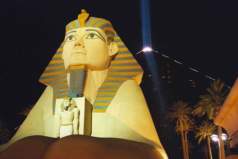 Отель Luxor