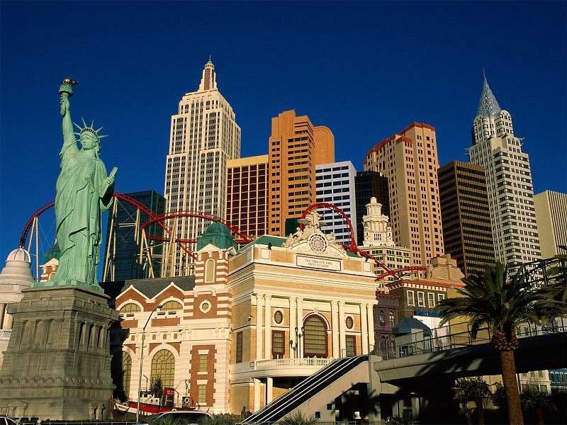 Отель New York, New York